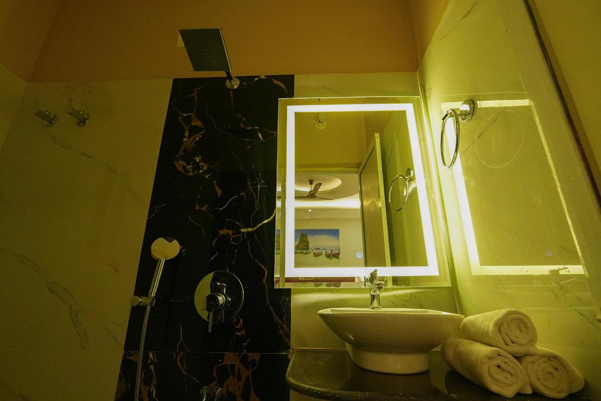 Hotel Rj Patna  Luaran gambar