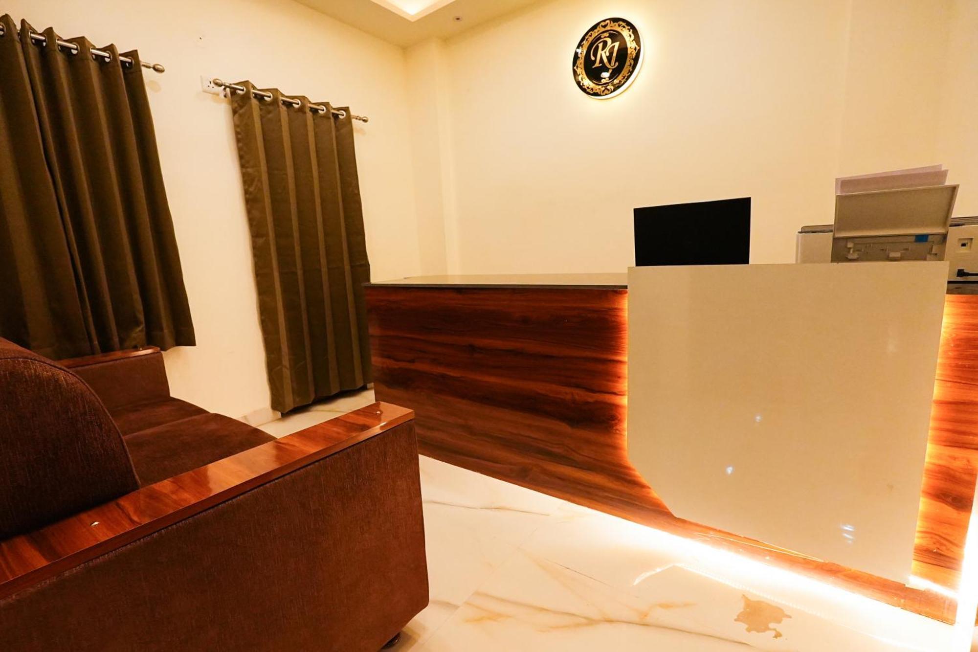 Hotel Rj Patna  Luaran gambar